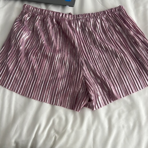 Shiny Pink Pleated Pajama Shorts - Picture 3 of 4